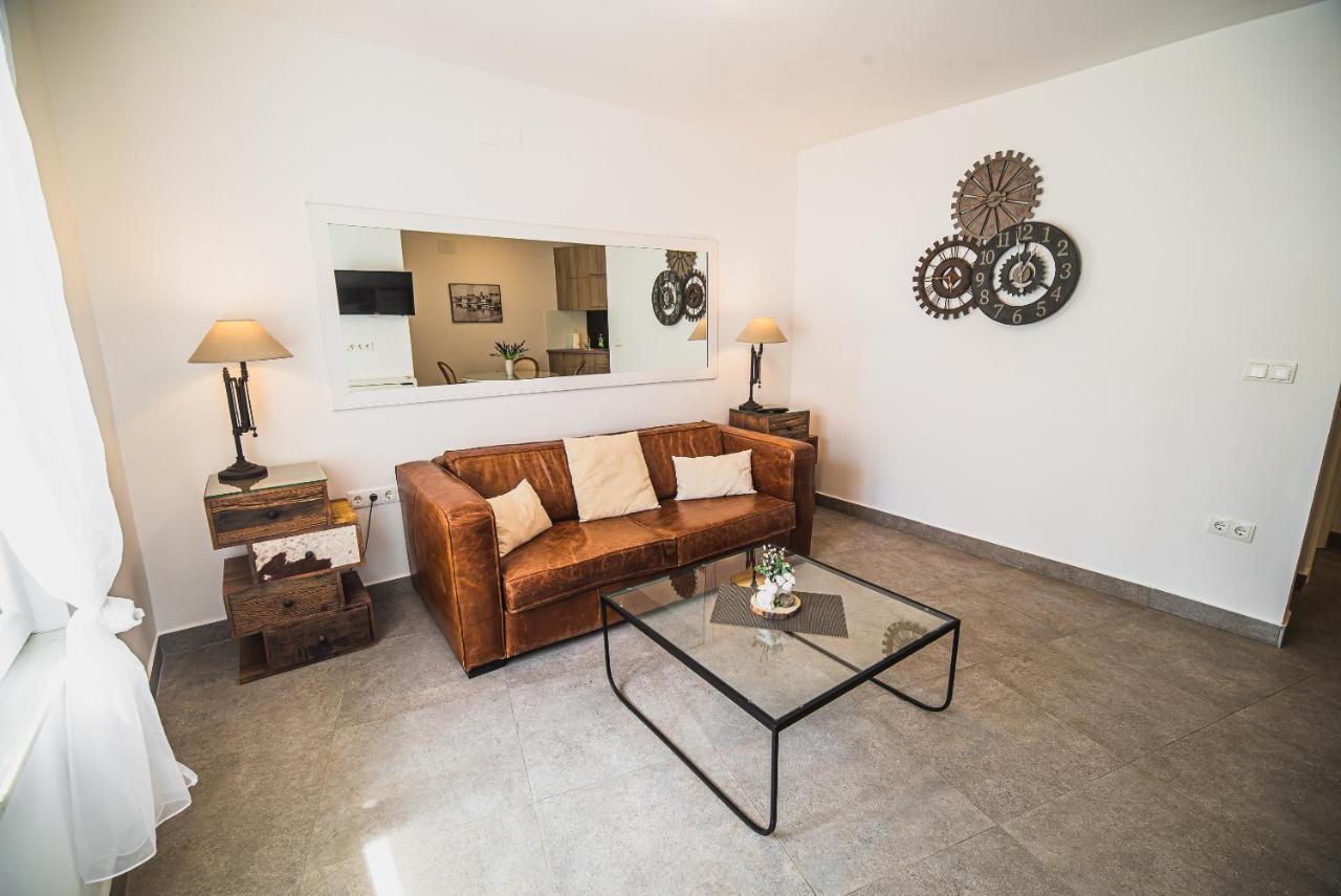 Downtown Luxury Apartments With Hot Tub Vodice Luaran gambar