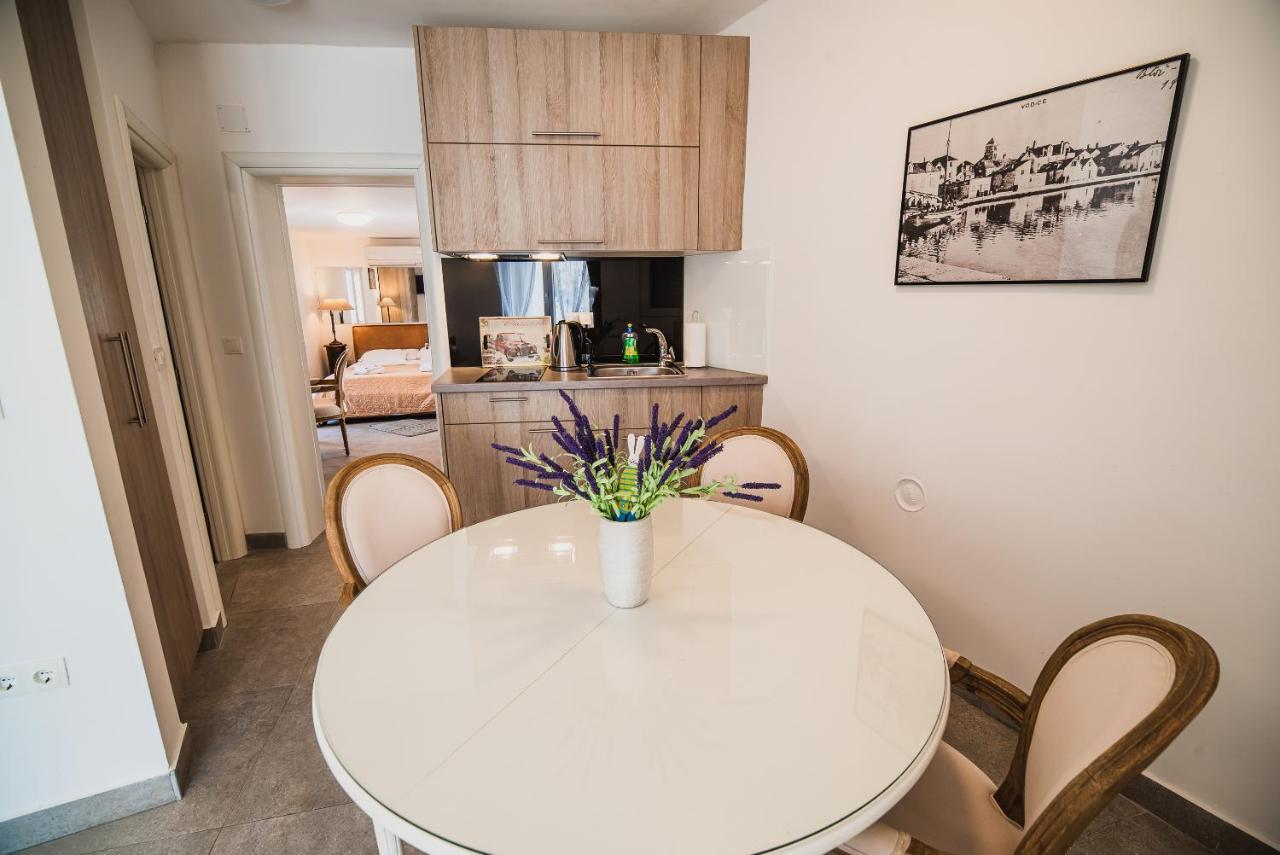 Downtown Luxury Apartments With Hot Tub Vodice Luaran gambar